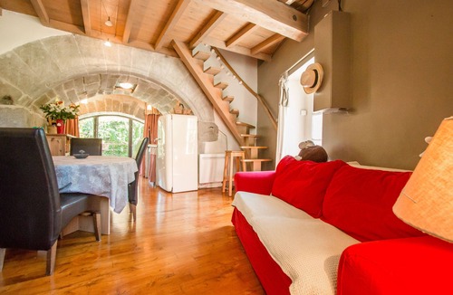 Montolieu House | Gite Au fil de l'eau, a haven of peace in Montolieu with swimming pool.