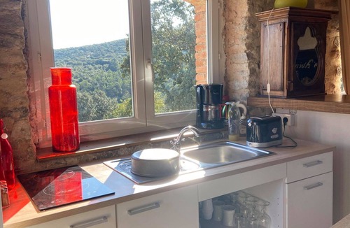 Saint-Christol-Les-Ales Bed & Breakfast | Gite Authentique