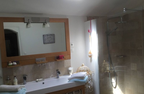 Monflanquin Cottage | Gite Au Lauche, Monflanquin Sleeps 2