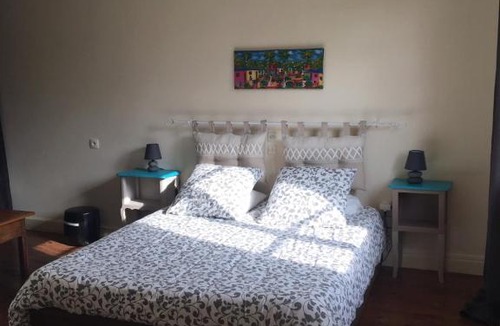 Seissan House | Gite Au Marron