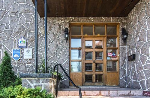 Jonquiere Bed & Breakfast | Gite Au P'tit Manoir B&B