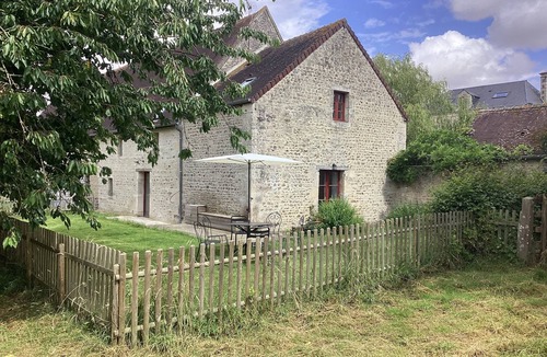 Barbery House | Gite au Sein D'un Corps de Ferme Avec Terrain Privatif