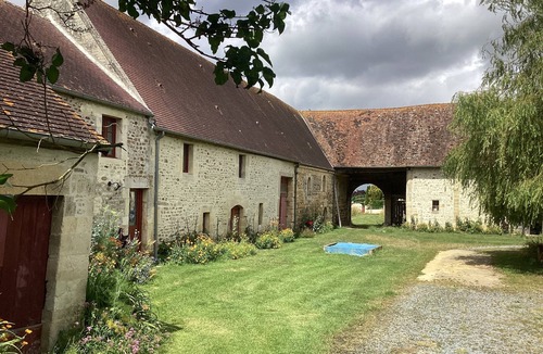 Barbery House | Gite au Sein D'un Corps de Ferme Avec Terrain Privatif