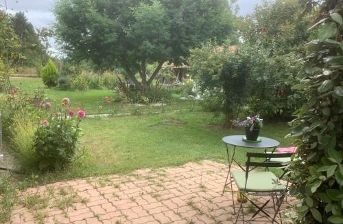 Saint-Ciers-sur-Gironde Apartment | Gite Augirons