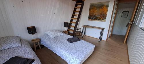 Sancoins Apartment | Gite Aux Anciennes Ecuries