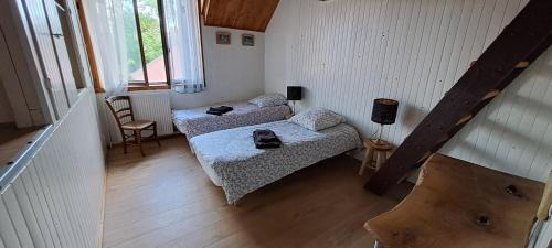 Sancoins Apartment | Gite Aux Anciennes Ecuries