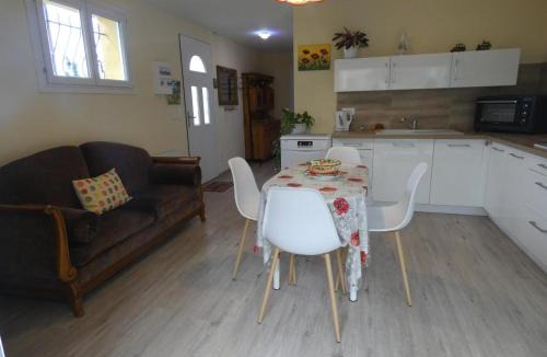 Hagetmau House | Gite aux fleurs