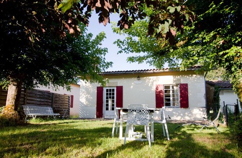 Noaillan House | Gite "aux Tuileries"