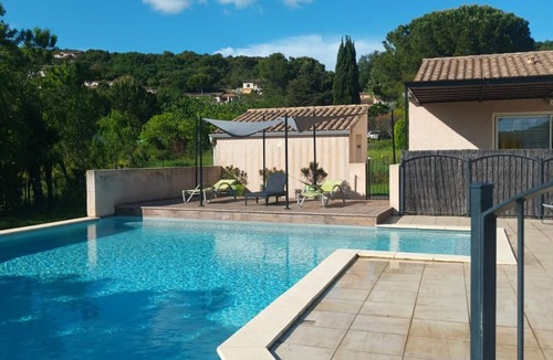 Saint-Martin-d'Ardeche Apartment | Gite Aven Marzal