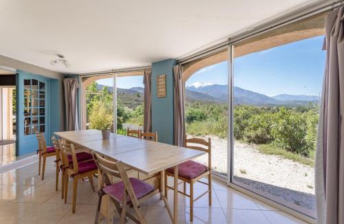 Rigarda House | Gite avec dortoirs