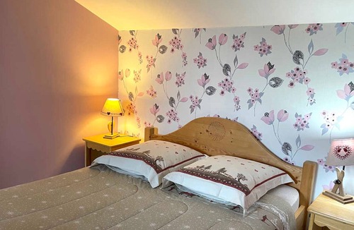 Avrilly Cottage | Gite Avrilly , 2 bedrooms, 5 persons