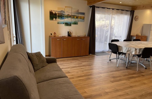 Saint-Leger-les-Melezes Cottage | Gite Belle Vue 2 with mountain views