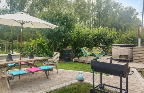 Clairmarais House | Gite Bain nordique et rivière