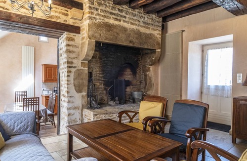 Asquins House | Gite Bambi