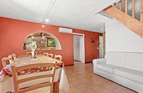 Bargeme House | Gite Bastide