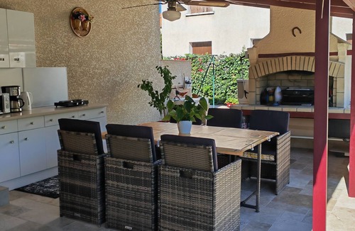 Saint-Ambroix Bed & Breakfast | Gite - Bed and breakfast l'occitania