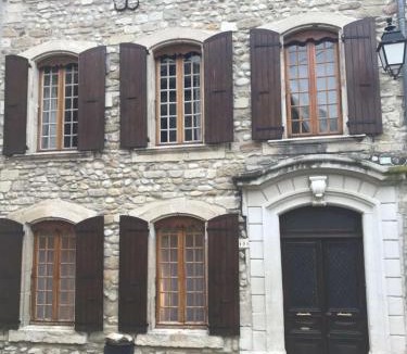 Visan Bed & Breakfast | Gite Belle Vue