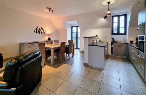 Bernes-sur-Oise Cottage | Gite Bernes-sur-Oise, 3 bedrooms, 6 persons