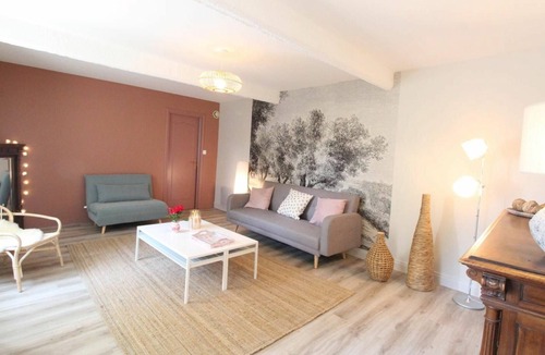 Blaison-Saint-Sulpice Cottage | Gite Blaison-Saint-Sulpice, 2 bedrooms, 4 persons