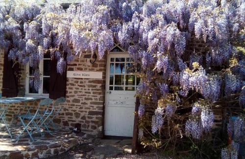 Menil-Vin House | Gite Bleu