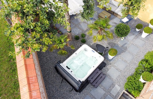 Saint-Hilaire-Fontaine House | Gite Briffaut