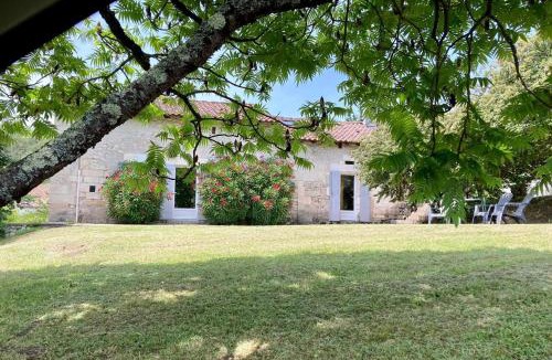 Montagrier House | Gite Cabosse