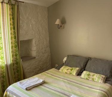 Montagrier House | Gite Cabosse