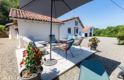 Eyres-Moncube House | Gite caperot