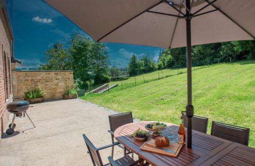 Guignicourt-sur-Vence House | Gite Cascade