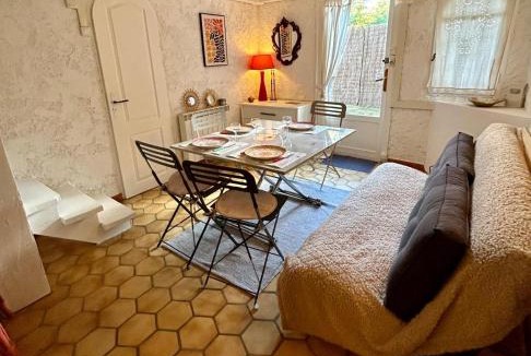 Montesquieu-des-Alberes House | Gite Casot Merveille