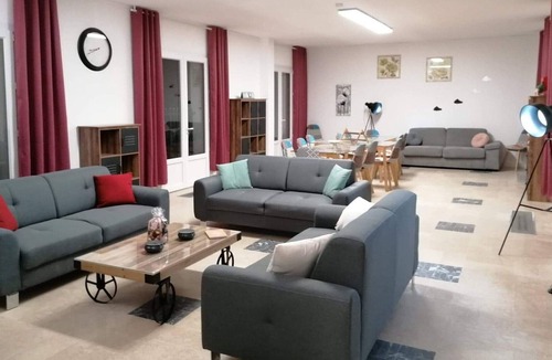 Chery Cottage | Gite Chéry, 4 bedrooms, 11 persons