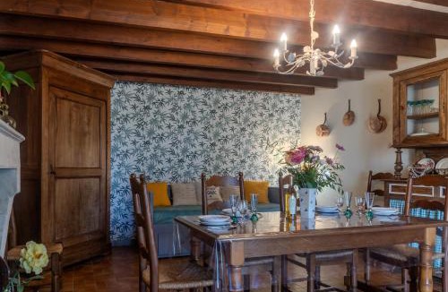 Brizambourg House | Gite Chai Nous