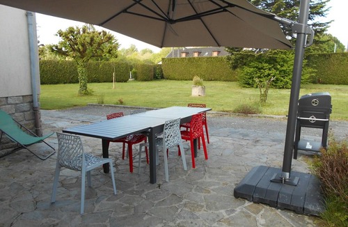 Chalais Cottage | Gite Chalais, 2 bedrooms, 4 persons