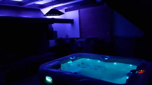 Vallieres Apartment | GITE Chambre SPA Privé DE L'ANCIENNE FERME
