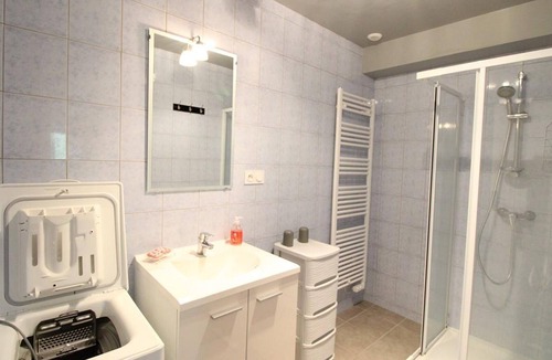 Champagnac Cottage | Gite Champagnac, 3 bedrooms, 6 persons