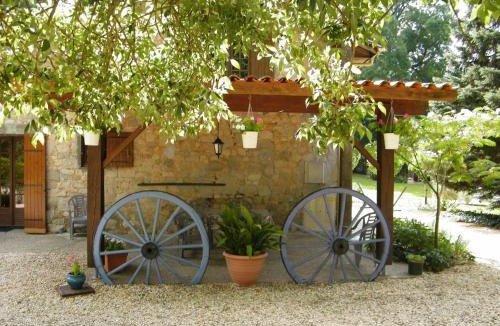 Saint-Vallier House | Gite Charentais Le Coin Arboré