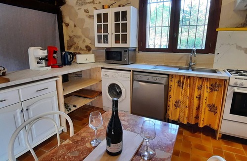 Cazedarnes House | Gite Charlrose at La Platriere