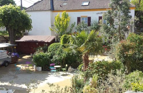 Chauvry Apartment | GITE CHAUVRY 5 lits, non adapté aux PMR