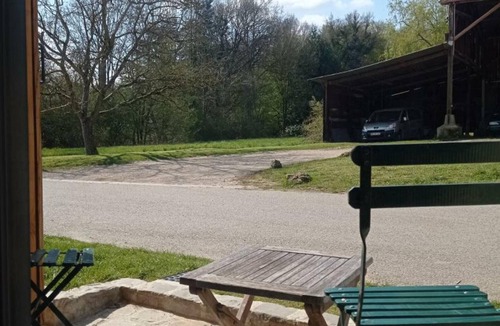 Chevreuse Cottage | Gite Chevreuse, 2 bedrooms, 3 persons