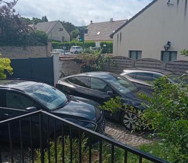 Gouvieux Bed & Breakfast | Gite "Chez Eléonore et Axel"