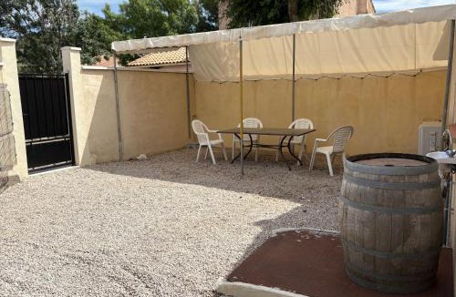 Nissan-lez-Enserune House | gite chez Galinette