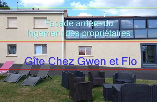 Cholet Cottage | Gîte 'Chez Gwen Et Flo' with Shared Terrace, Shared Garden, and Wi-Fi
