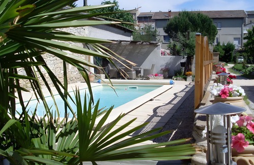 Vallon-Pont-d'Arc Cottage | Gîte 'Chez Mamé Marthe' with Shared Pool, Wi-Fi, and Air Conditioning