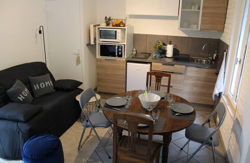 Brinon-sur-Sauldre House | Gite "Chez Santia