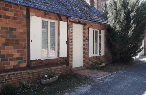 Brinon-sur-Sauldre House | Gite "Chez Santia