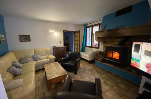 Puygiron House | GITE CLARIMOR