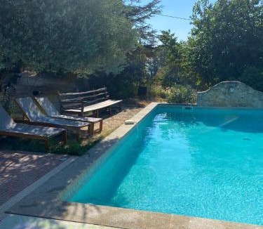 Pierrerue House | GITE COCOTTE