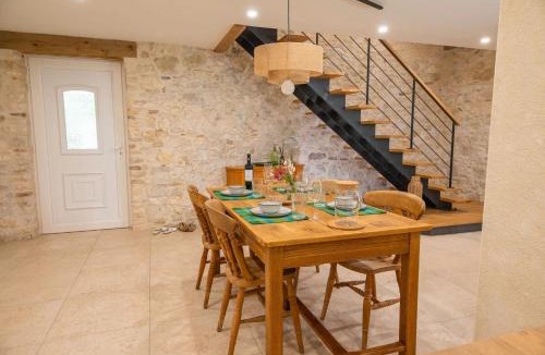 Saint-Georges House | Gite Coeur Des Ondes - Tournesol