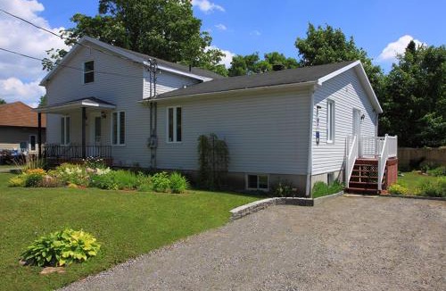 Notre-Dame-des-Laurentides Bed & Breakfast | Gite Confort