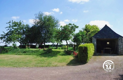 Congrier Cottage | Gite Congrier, 6 bedrooms, 14 persons